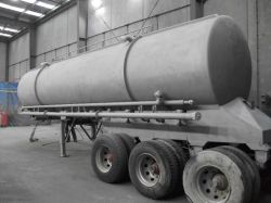 Sandblasted tanker ready for painting