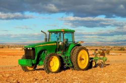 tractor2